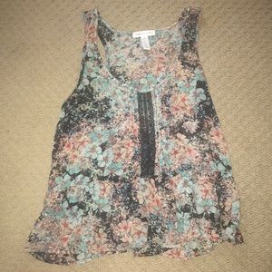 Flowy top